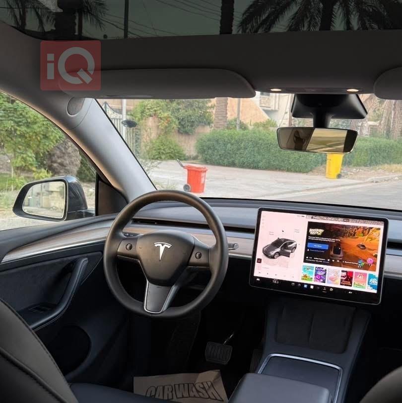 تێسلا مۆدێلی Y